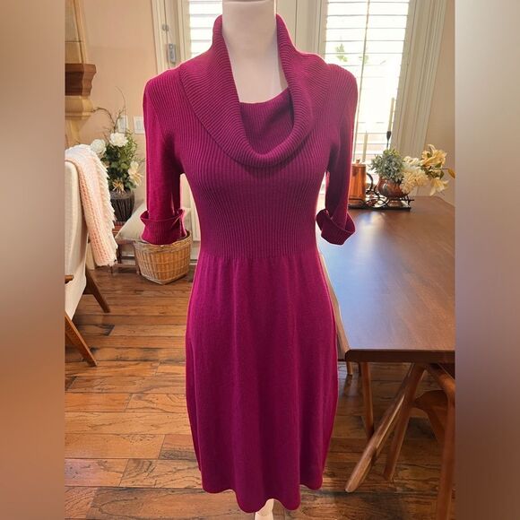 Evan Picone Black 3/4 Sleeve Cowl neck Ribbed sweater dress size M - Picture 2 of 7